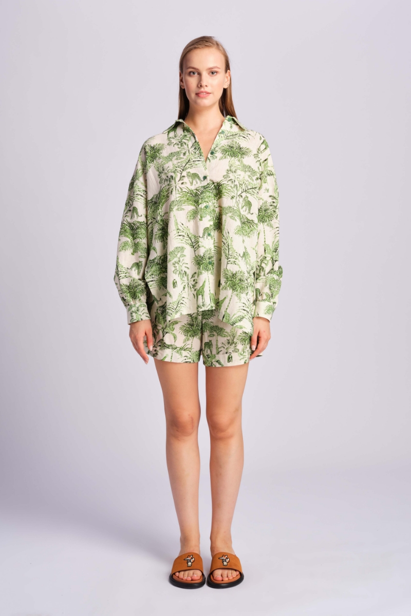 Piquant Green Women Shorts 