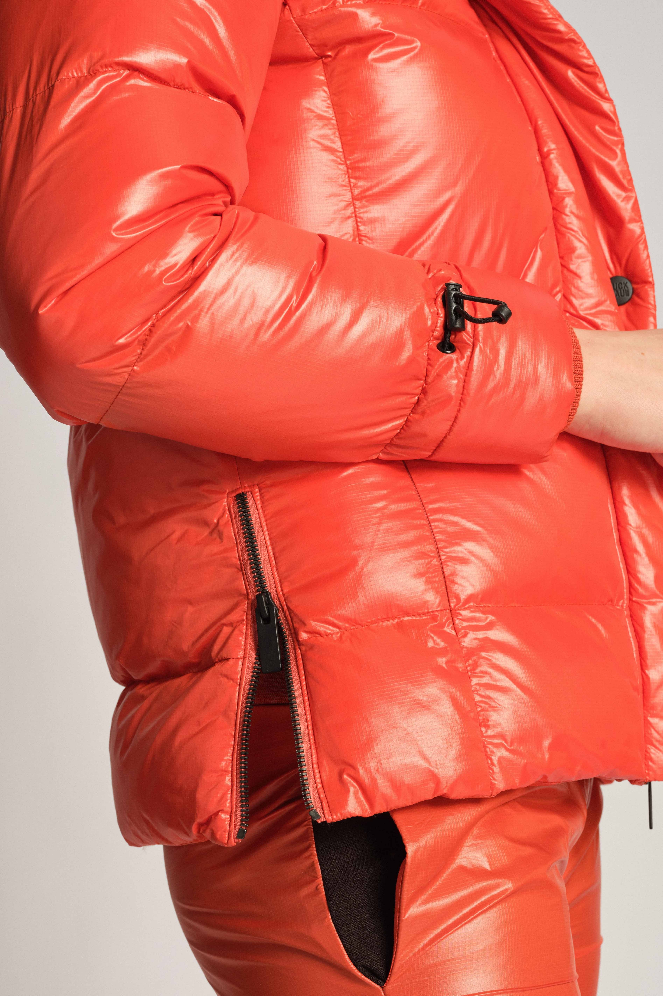 Carrot Woman Outdoor Jacket 