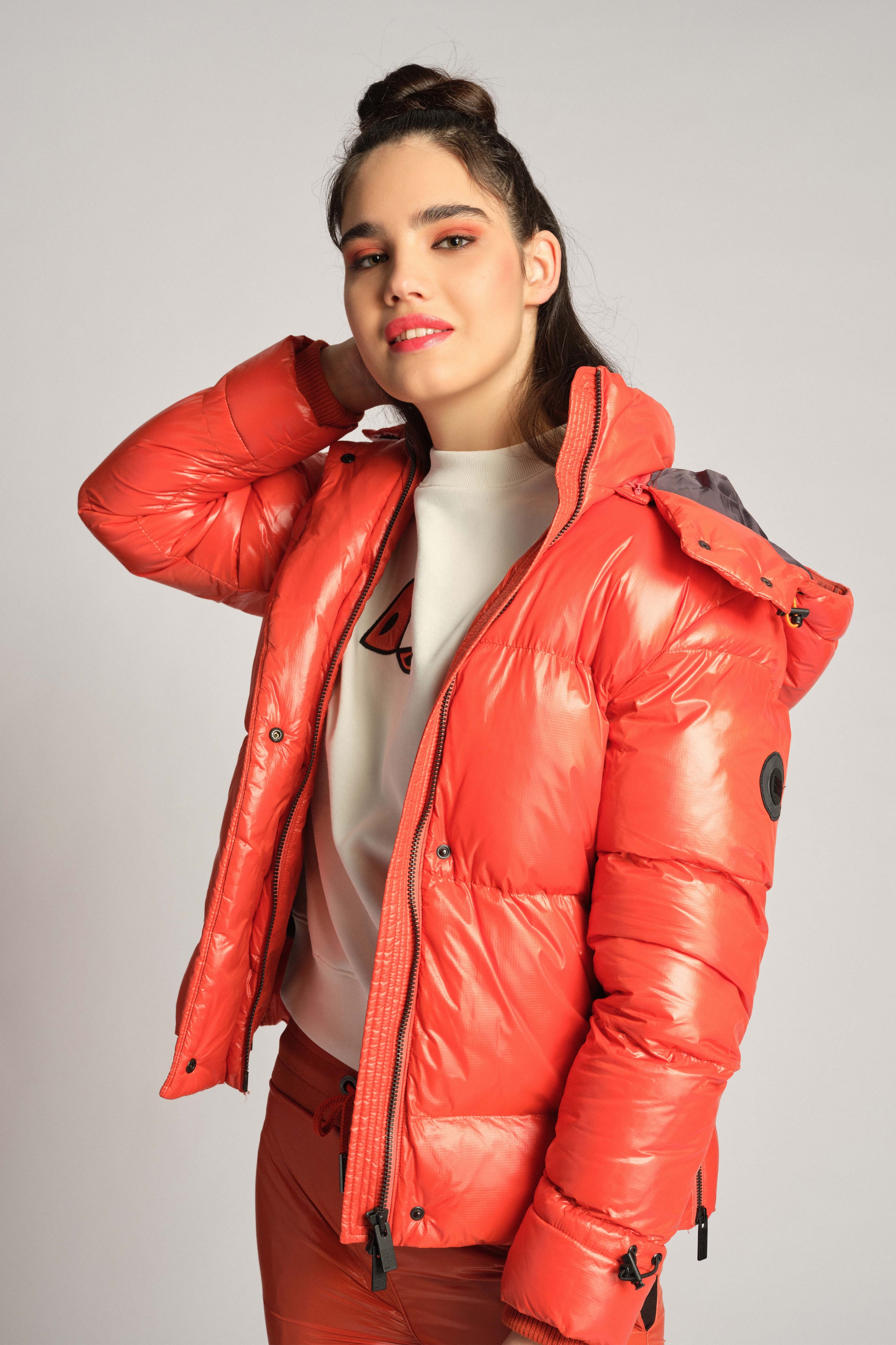 Karottenorange Frau Outdoor-jacke