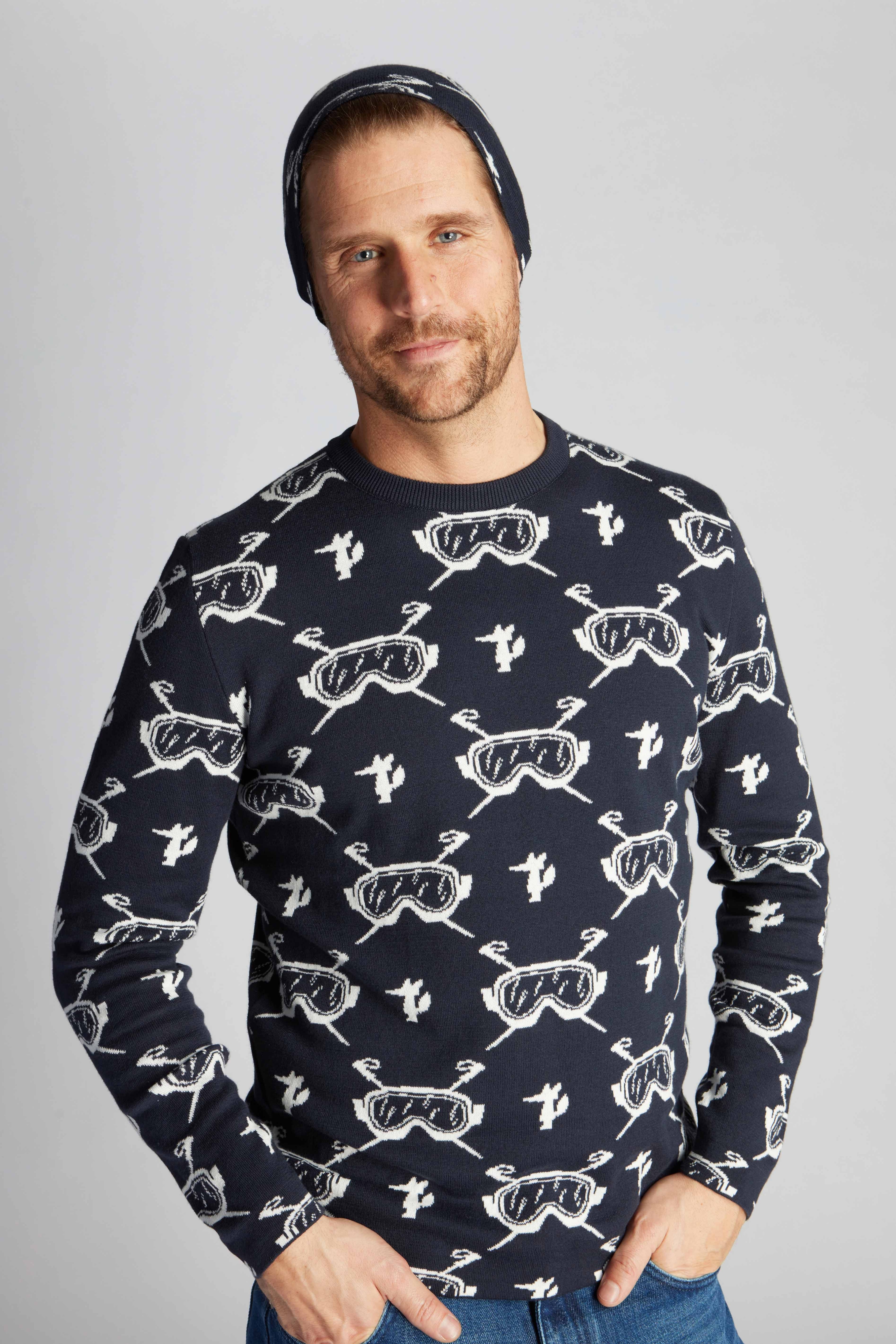 Navy Blue Men Sweater 