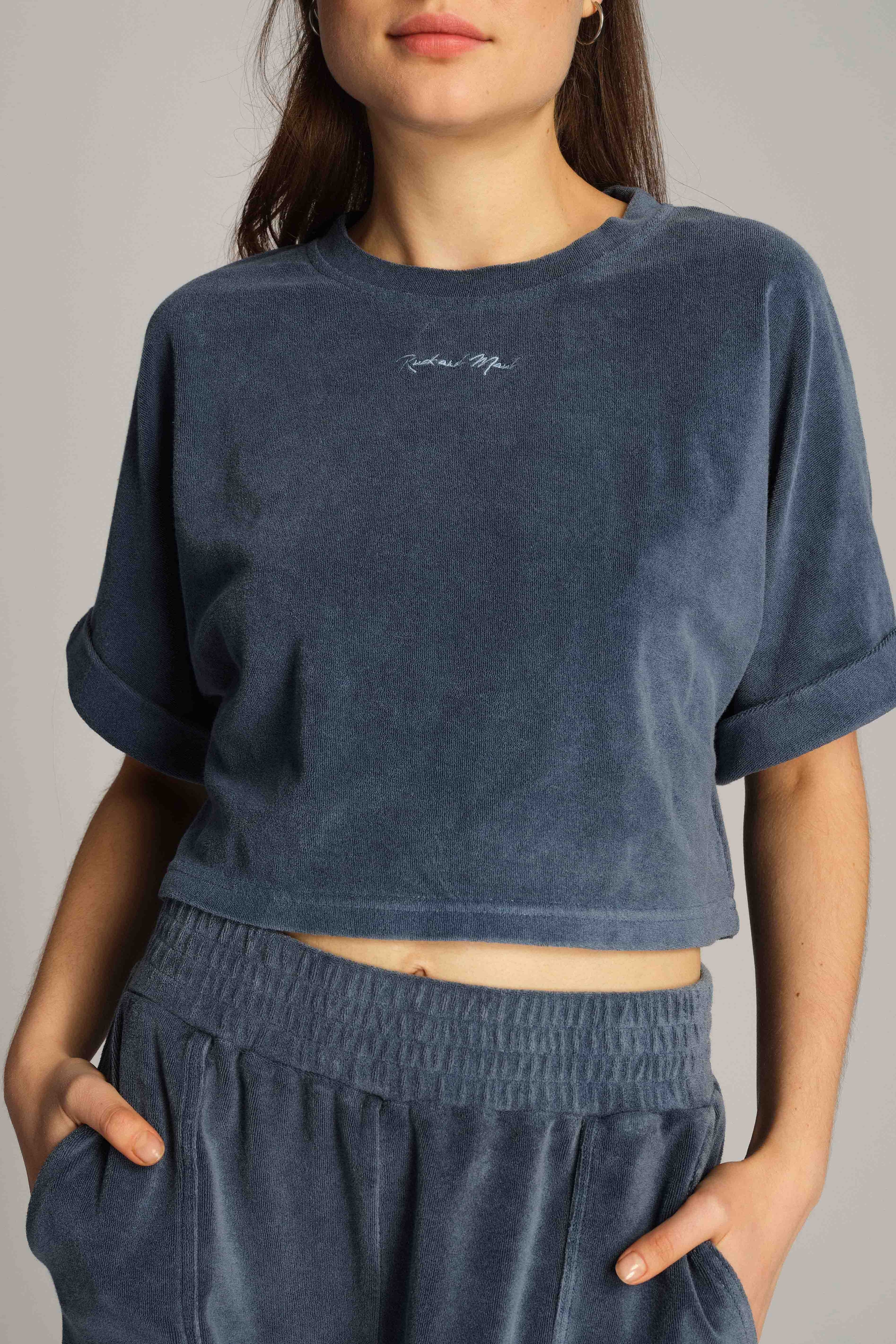 Marineblau Frau Crop Top